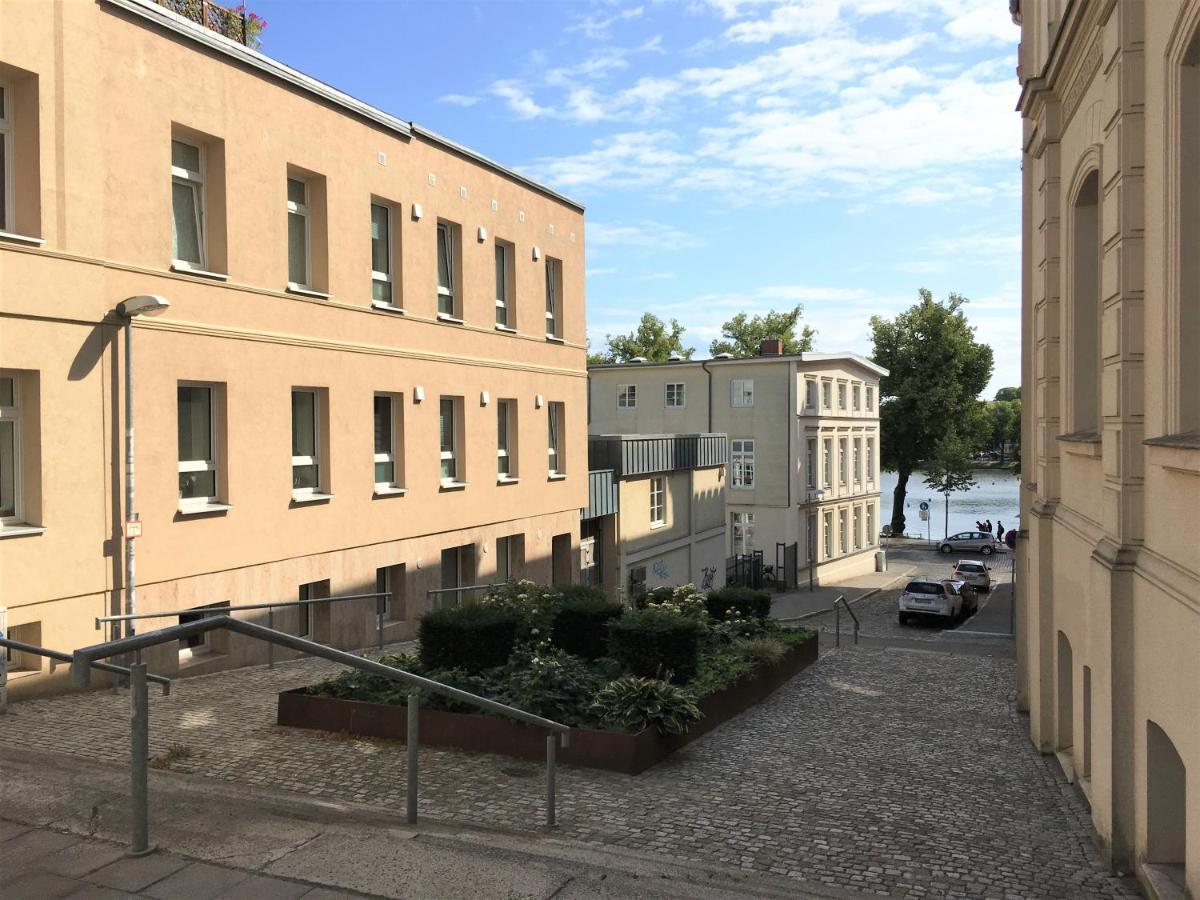 Schwerin Apartment Am Pfaffenteich Exteriör bild